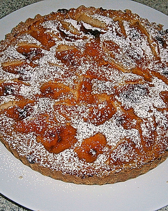 Knusprige Aprikosen-Tarte mit Mandel-Vanillecreme