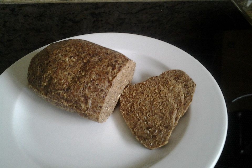 Perisnoms Low-Carb-Brot