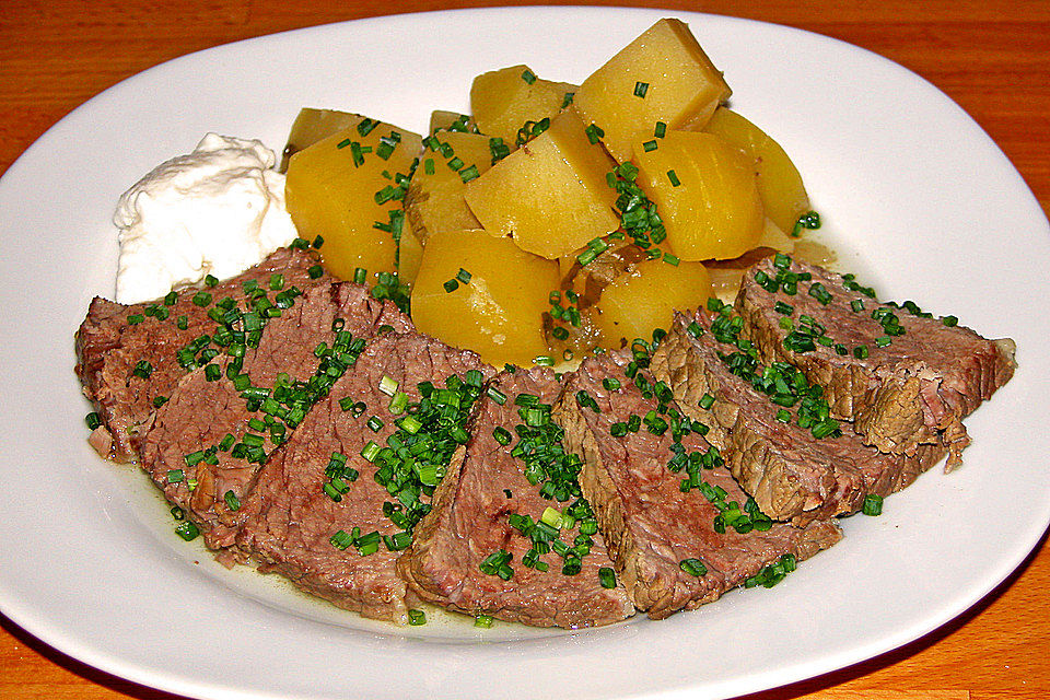 Tellerfleisch mit Bouillonkartoffeln aus dem Slow Cooker