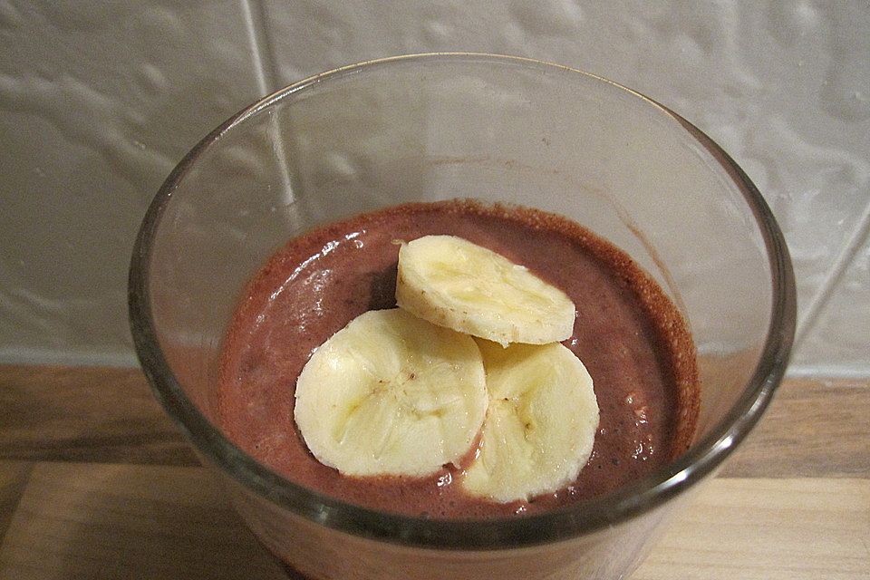 Overnight Oats mit Banane, Kakao, Heidelbeeren