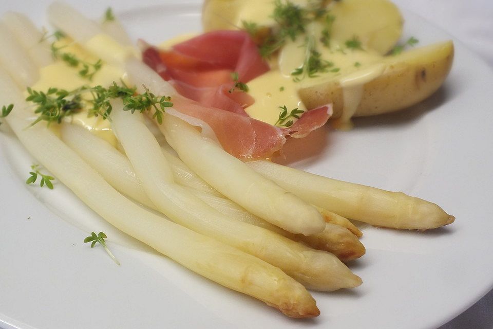 Spargel mit Sauce Hollandaise, Schinken und Kartoffeln