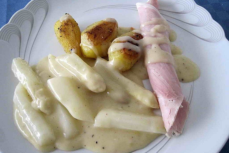 Spargel mit Sauce Hollandaise, Schinken und Kartoffeln