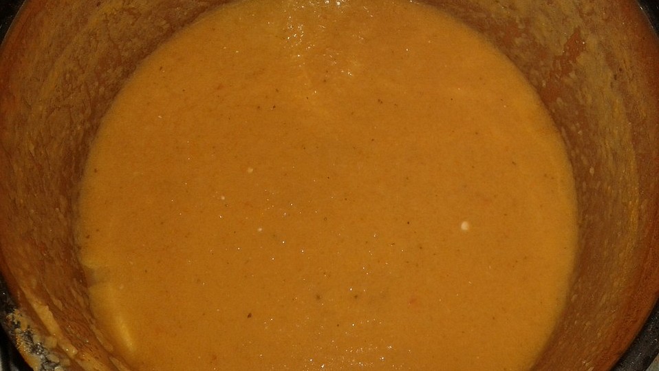 Radieschen - Cremesuppe von Gänseblume