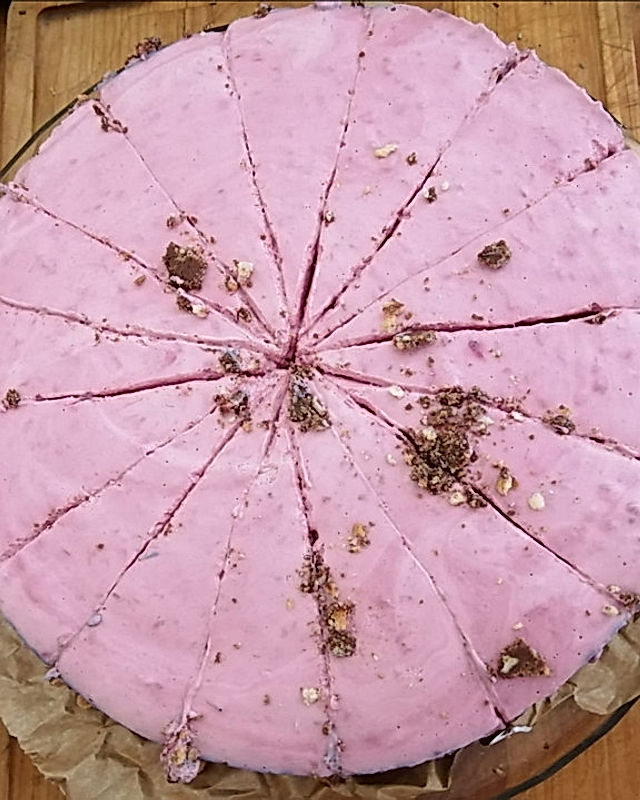 Himbeer-Quark-Torte mit Nutellaboden
