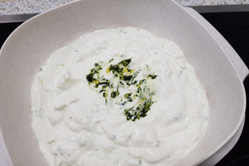 Bärlauch-Tzatziki