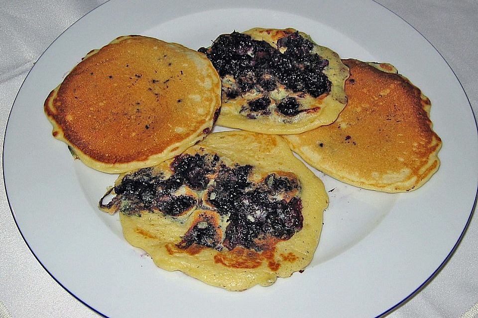 American Blueberry Pancakes