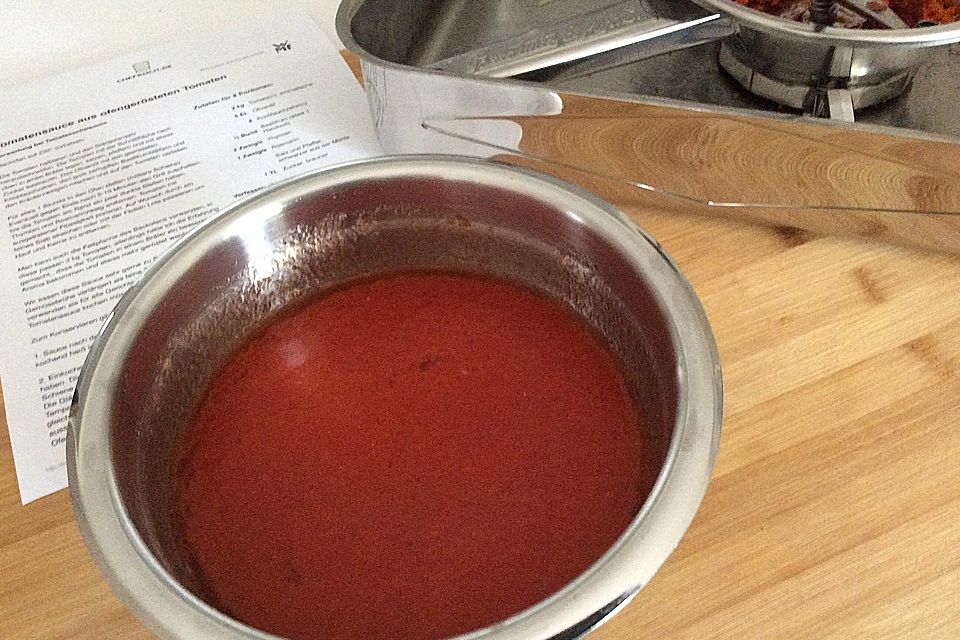 Tomatensauce aus ofengerösteten Tomaten