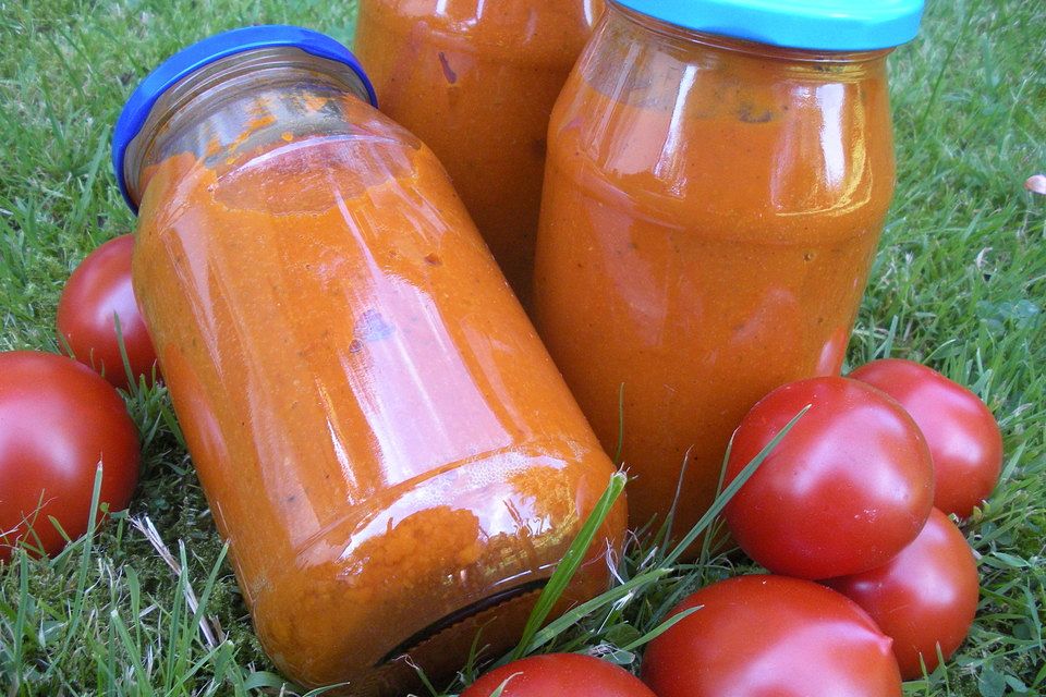 Tomatensauce aus ofengerösteten Tomaten