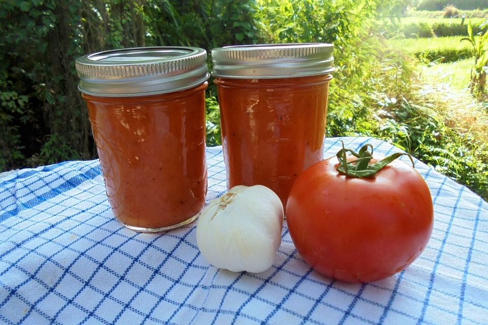 Tomatensauce aus ofengerösteten Tomaten