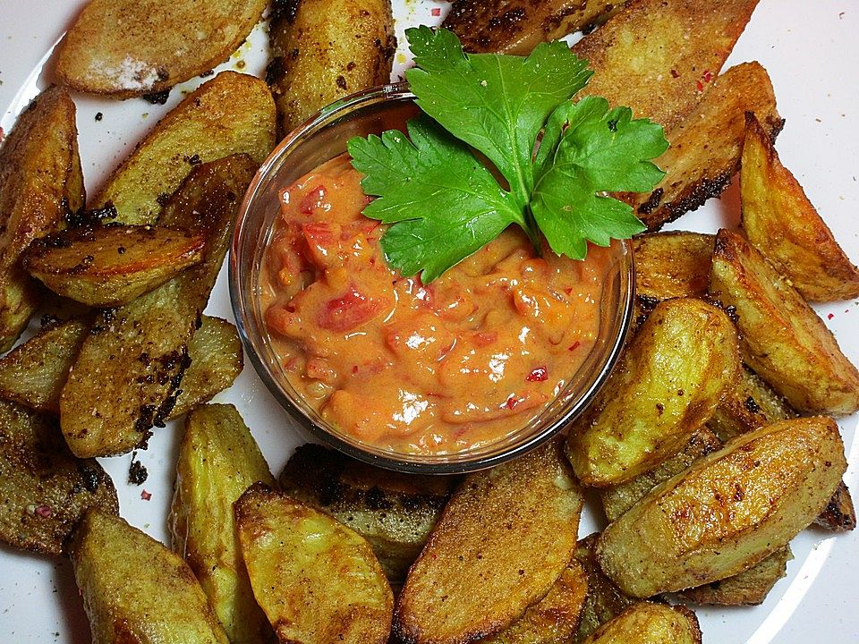 Kartoffelspalten mit süß-scharfem Tomaten-Dip von McMoe| Chefkoch