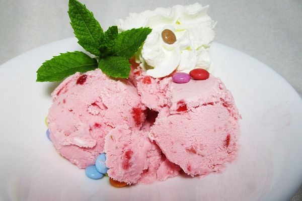 Erdbeer-Joghurt-Eis von Terpsychore | Chefkoch