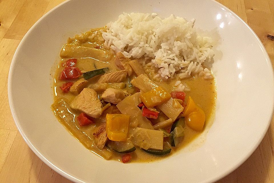 Low Carb Hähnchencurry