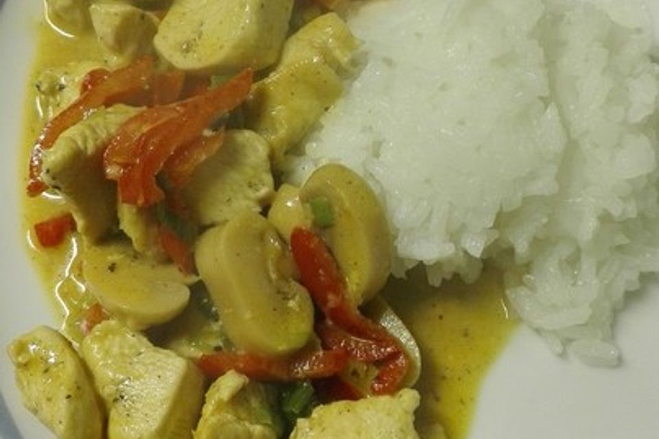 Low Carb Hähnchencurry