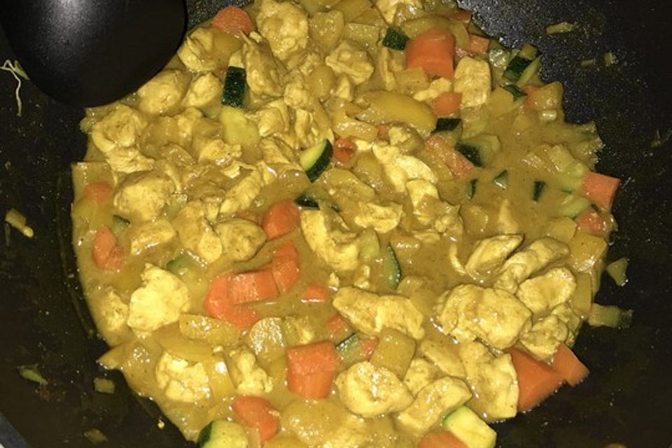 Low Carb Hähnchencurry