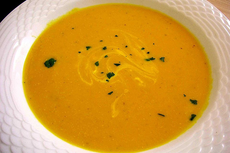 Kürbis-Ingwersuppe mit Honig und Kokosmilch