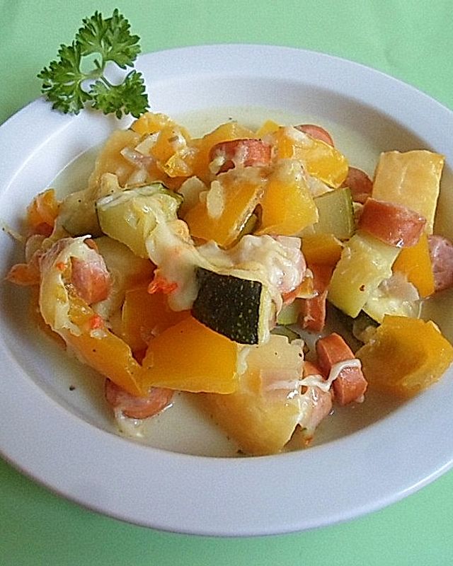 Paprika-Zucchini-Kartoffelauflauf