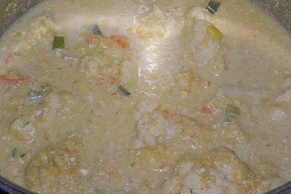 Blumenkohlsuppe mit roten Linsen Blumenkohlsuppe mit roten Linsen