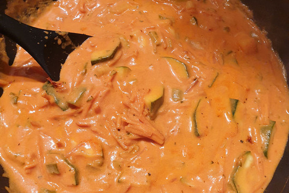 Pasta-Sauce "Karotten-Zucchini speciale"