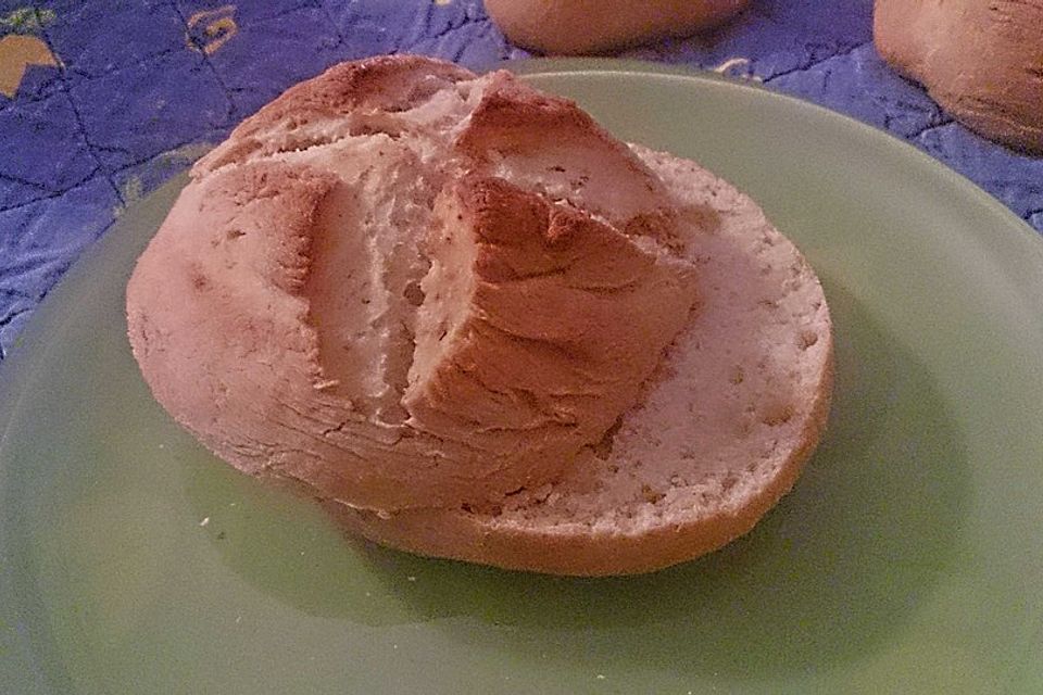 Vegane Milchbrötchen mit Sojasahne