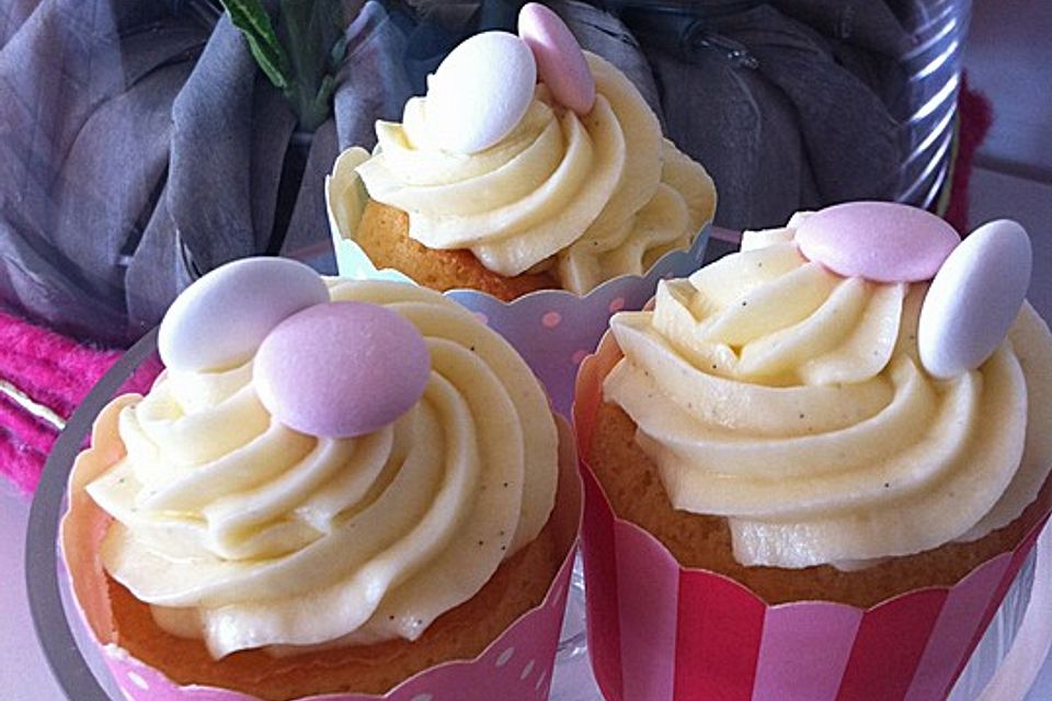 Limoncellocupcakes mit Zitronen-Frischkäse-Frosting