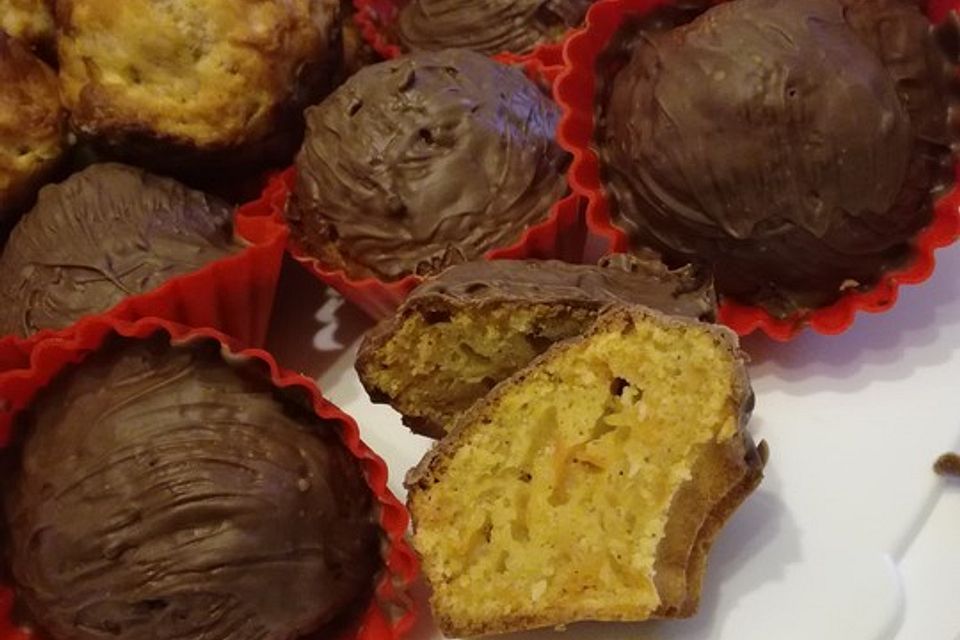 Apfel-Möhren-Kokos Muffins