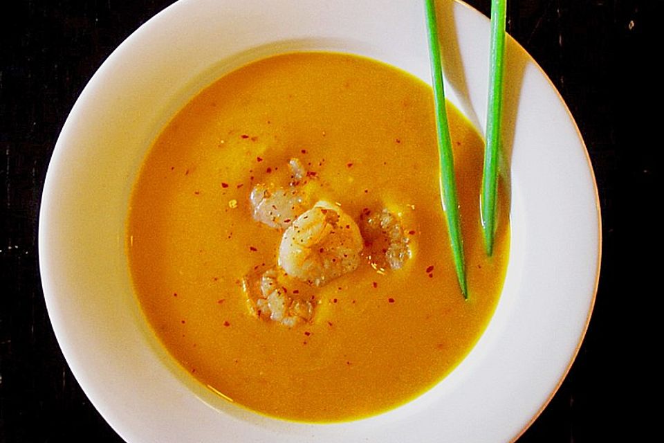 Kürbissuppe mit Ingwer und Kokosmilch