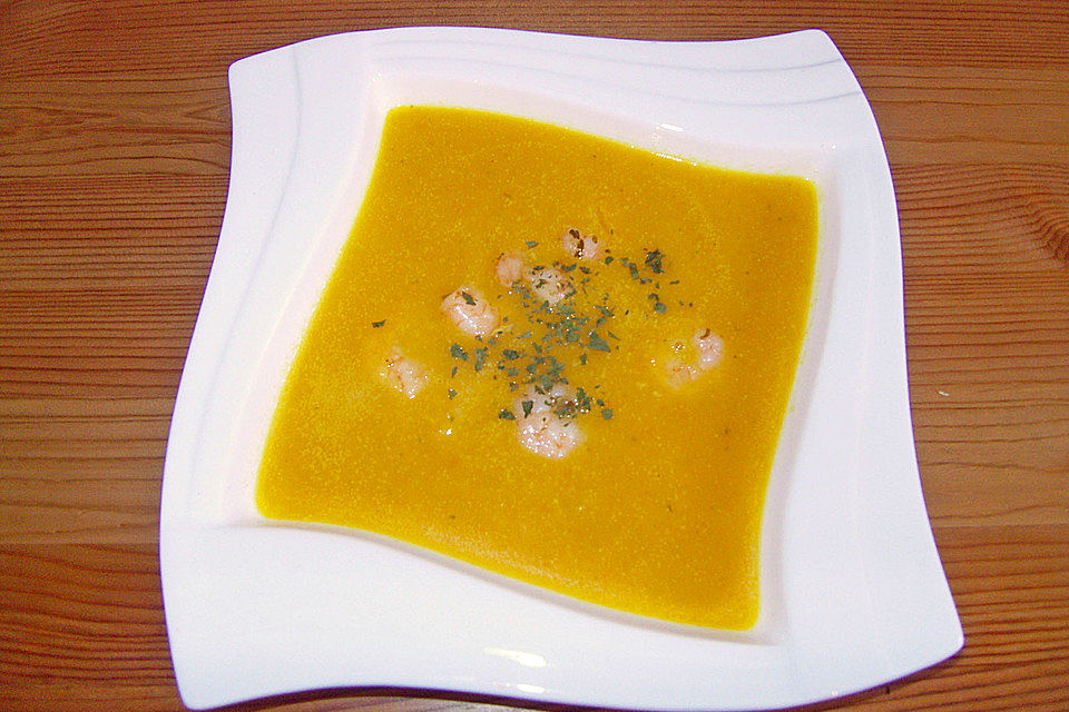 Kürbissuppe mit Ingwer und Kokosmilch