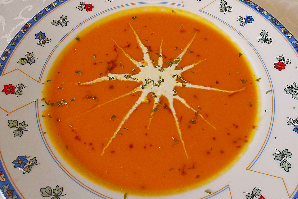 Kürbissuppe mit Ingwer und Kokosmilch