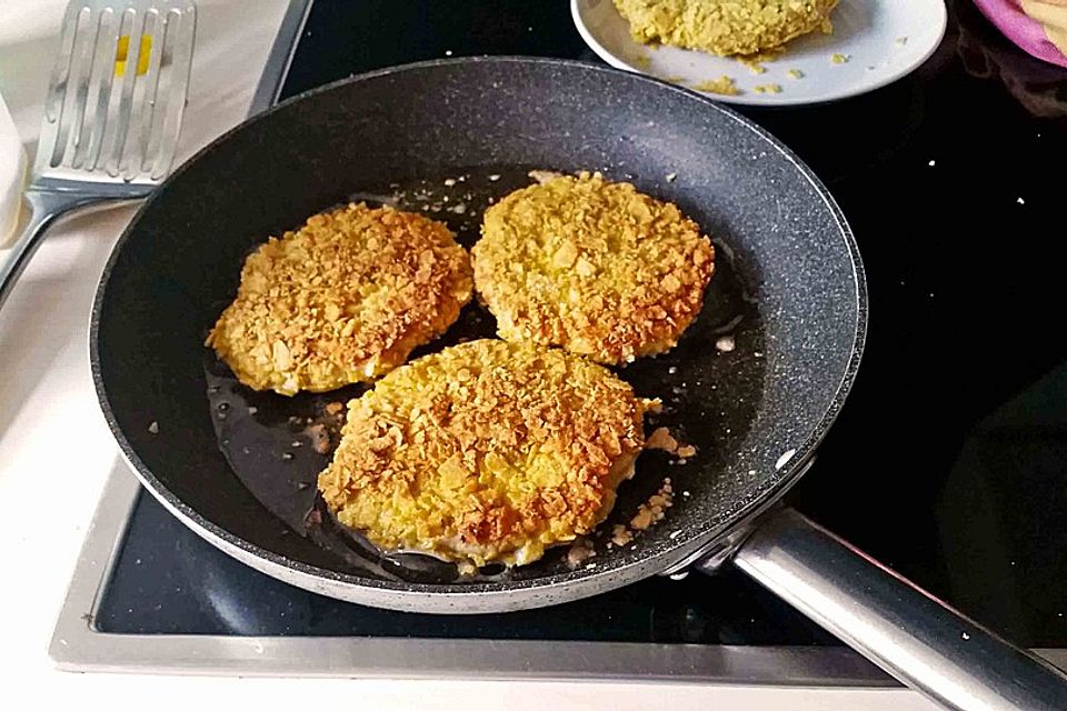 Knusprige Chickenburger mit knuspriger Tortillapanade