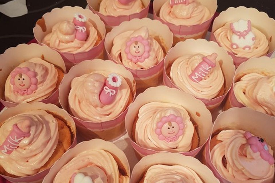 Frankfurter-Kranz-Cupcakes mit Créme fraîche