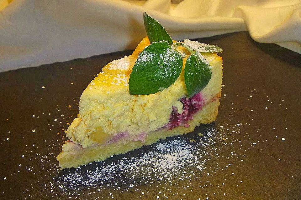 Käsekuchen mit Brombeeren