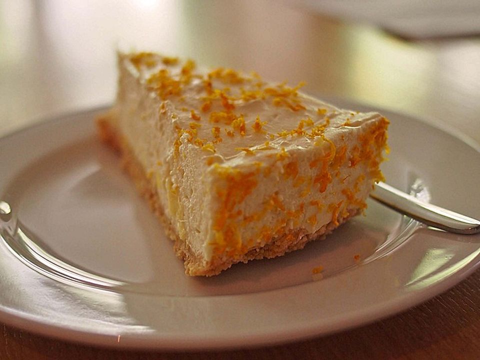 Orangen Frischkase Torte Mit Marzipan Von Cschoenbrodt Chefkoch