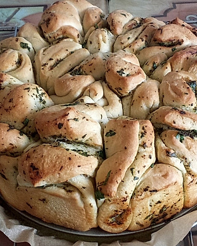 Mozzarella-Tomaten-Faltenbrot von Ilovecookies14