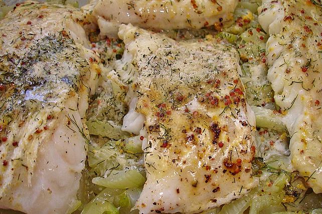 Fischfilet auf Fenchel in Butter-Senf-Sauce von dodith| Chefkoch