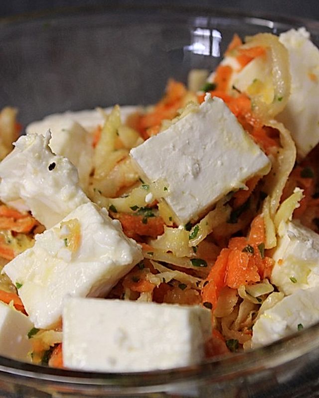 Smokeys Karotten-Sellerie-Salat mit Feta
