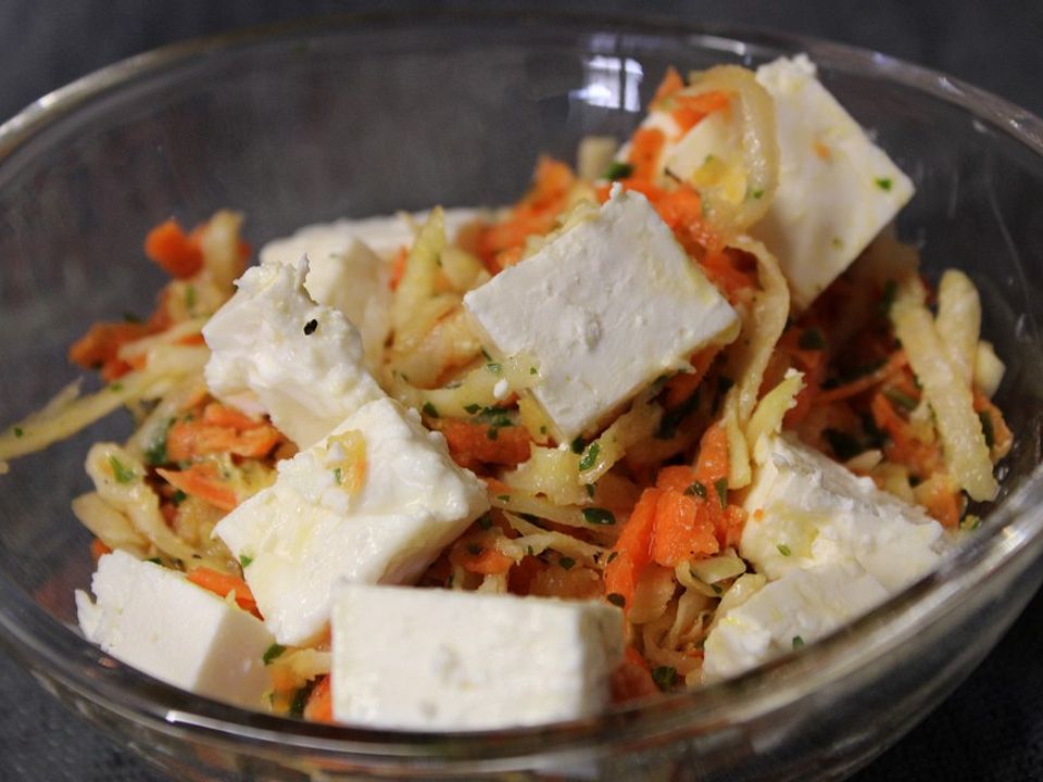 Smokeys Karotten-Sellerie-Salat mit Feta von smokey1| Chefkoch