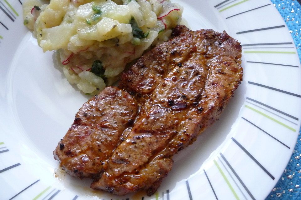 Grillfleisch in Marinade nach Omas Rezept