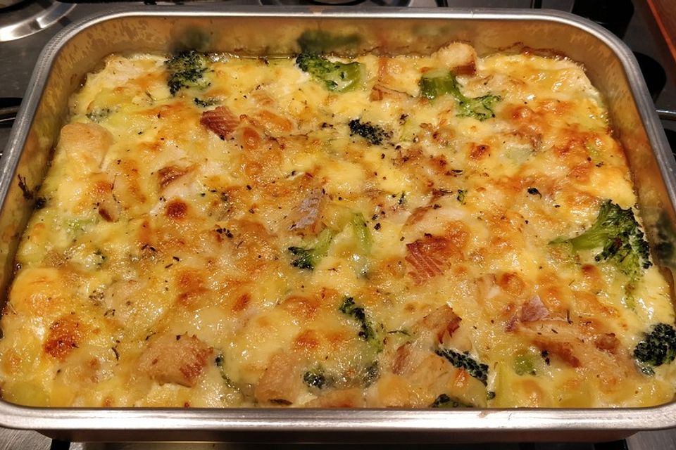 Brokkoli-Räucherlachs-Gratin