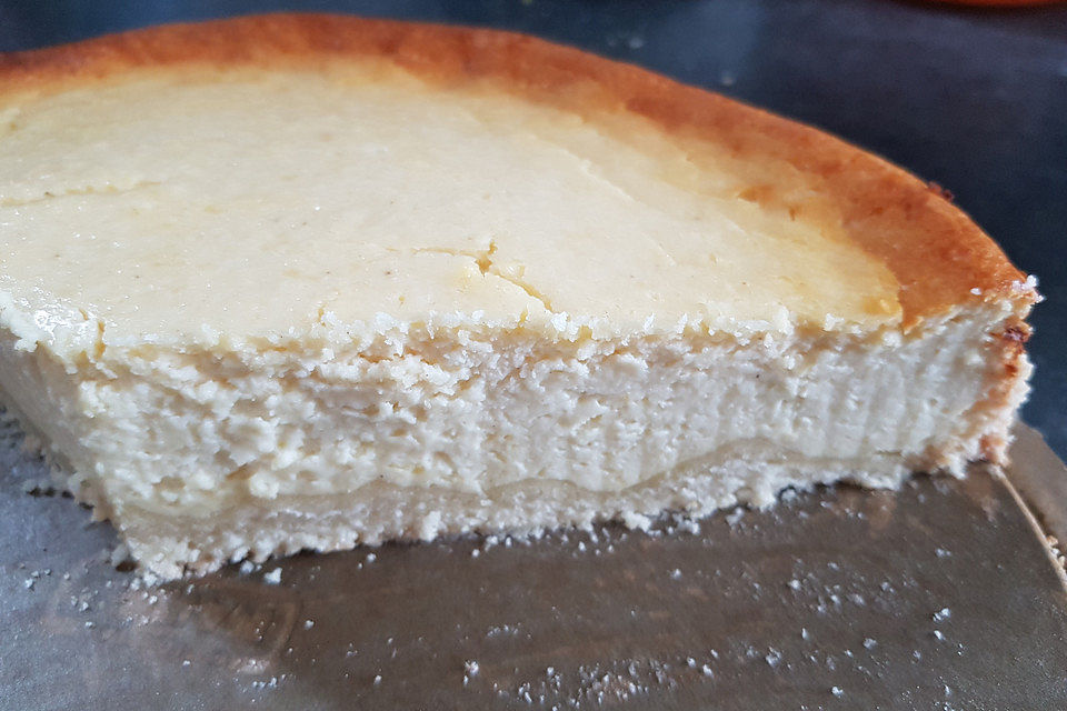 Superleckerer klassischer Käsekuchen