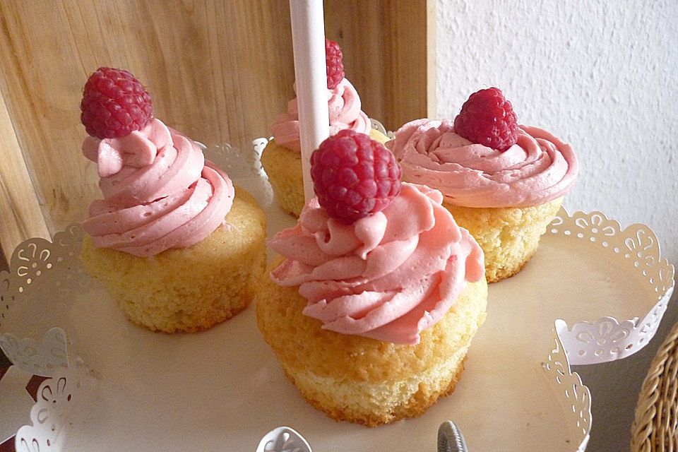 Pfirsich-Melba Cupcakes