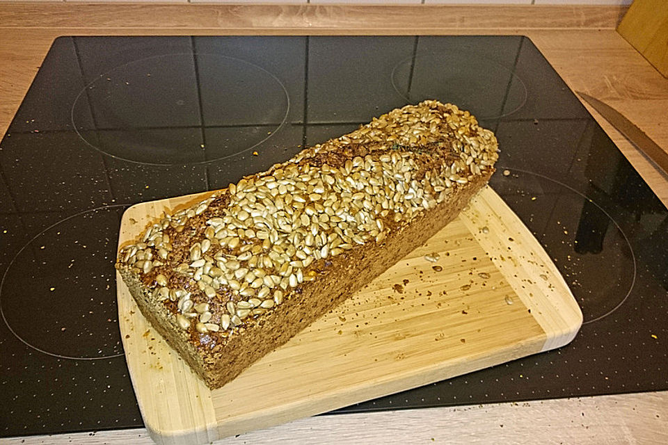 Zucchini-Mandel-Brot