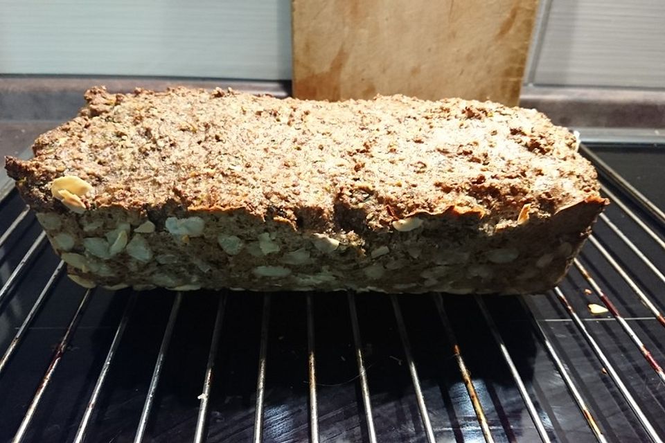 Zucchini-Mandel-Brot