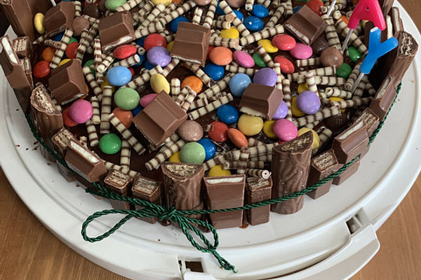 Candy Cake - ein amerikanischer Kuchen mit Süßigkeiten von ...