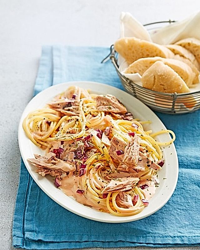 Spaghetti mit Thunfisch-Sahne-Soße