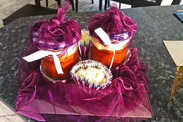 Holunderblüten-Cupcakes mit Buttercreme