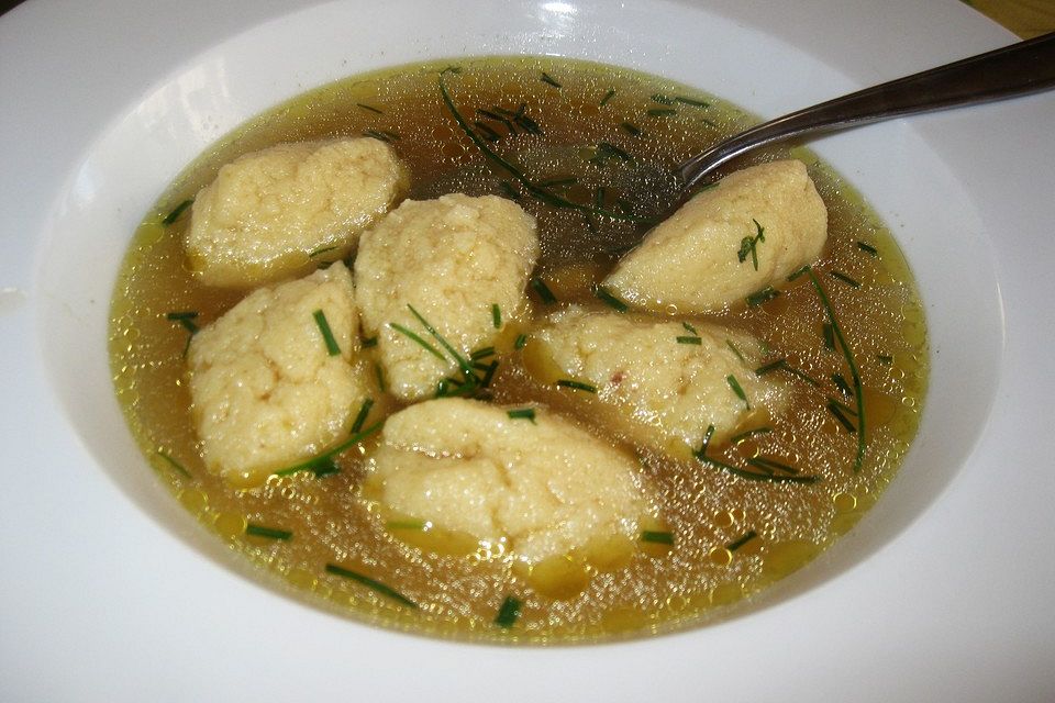 Grießnockerlsuppe