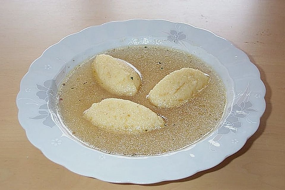 Grießnockerlsuppe