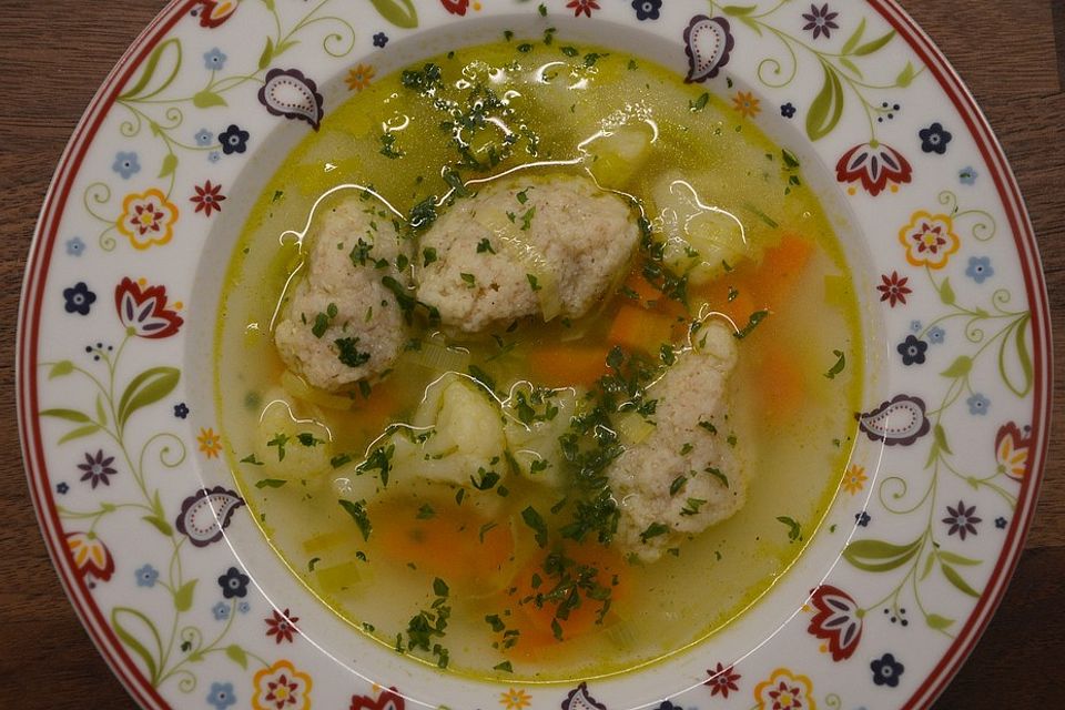 Grießnockerlsuppe