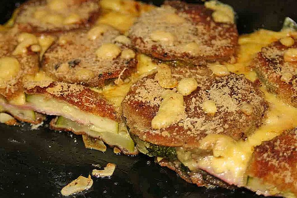 Zucchini-Cordon-bleu-Auflauf