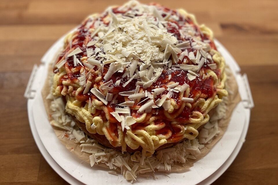 Spaghettieis-Kuchen